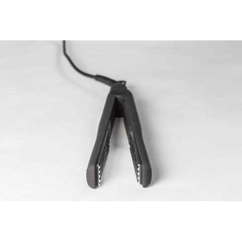 V131 Titan Black Утюжок - гофре ПРО, 80-230 С, зеркальное титановое покрытие