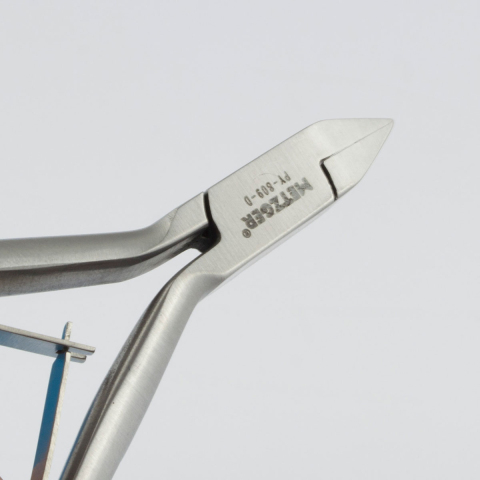 МЕТЦГЕР PY-809-D Щипцы для уголков, 11 мм
