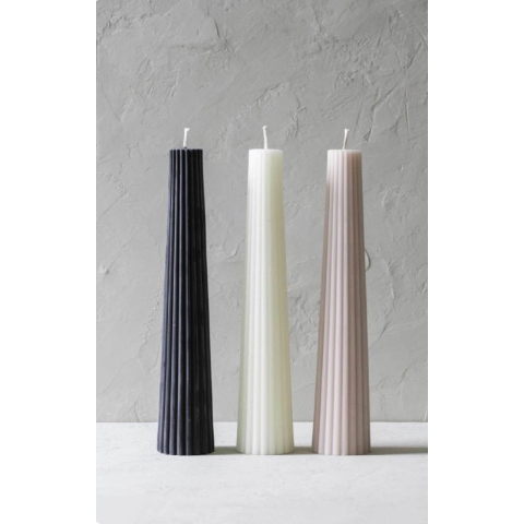 Свеча конусная рифленая 3,5 см/22,5 см бежево-розовый