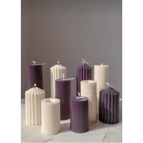 Свеча Башня 6,5 см/7,5 см лавандовый